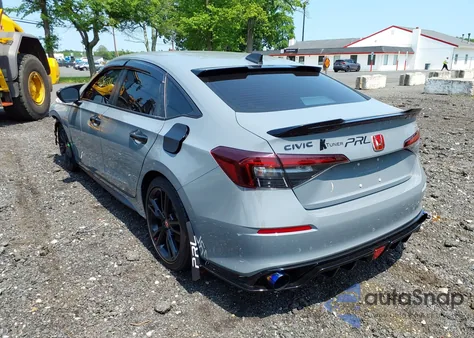 2025 Honda Civic Si Base W/High Performance Summer Tires/ from USA, damaged, VIN 2HGFE1E54SH470179